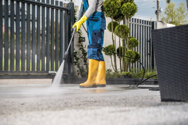 Best Roof Power Washing Services  in Tuttle, OK